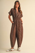 Cargar imagen en el visor de la galería, Brown Jumpsuit
