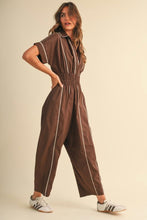 Cargar imagen en el visor de la galería, Brown Jumpsuit
