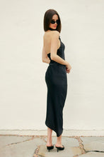 Cargar imagen en el visor de la galería, Nayra Dress
