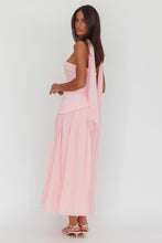 Cargar imagen en el visor de la galería, Elsa Pink Dress

