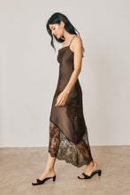 Cargar imagen en el visor de la galería, Antoinette Dress
