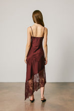 Cargar imagen en el visor de la galería, Antoinette Dress
