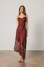 Cargar imagen en el visor de la galería, Antoinette Dress

